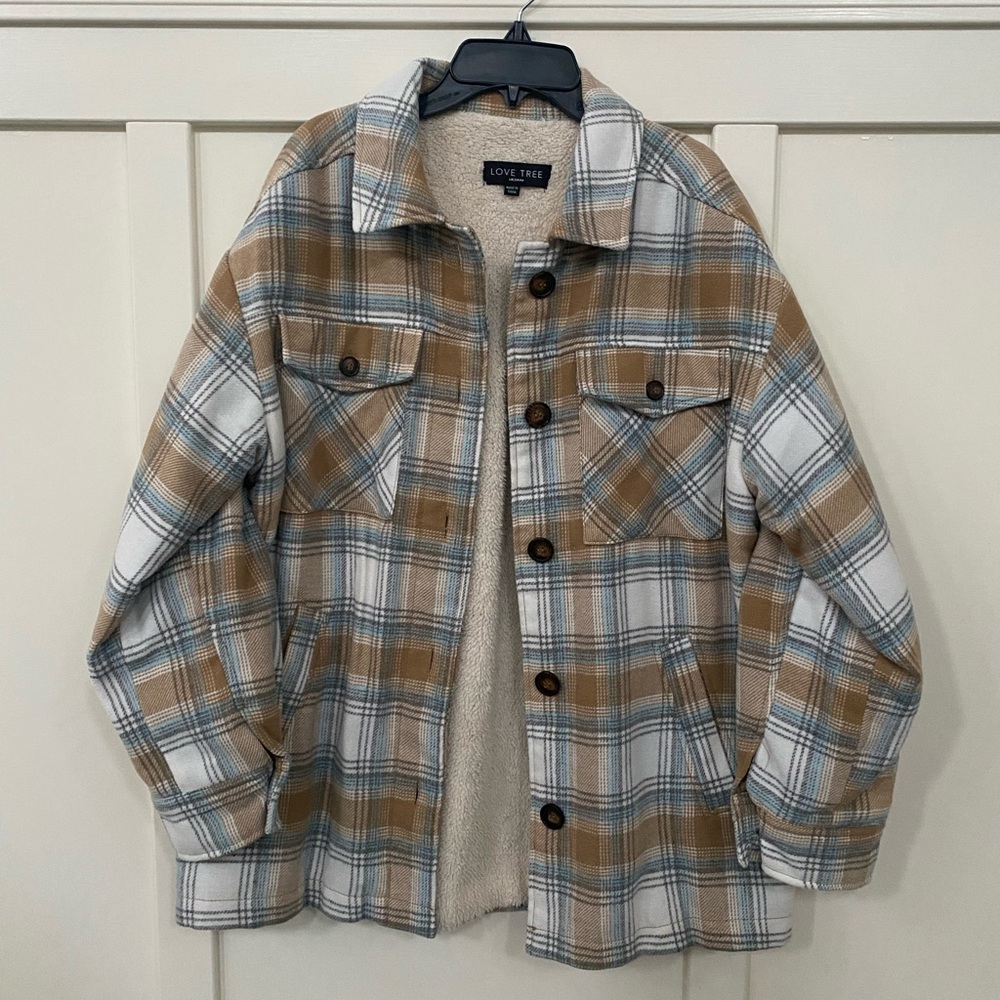 Love Tree plaid Sherpa & flannelShacket sz M